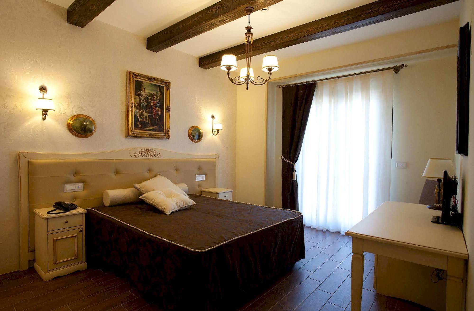 Hotel Villa Clementina Scafati Dış mekan fotoğraf